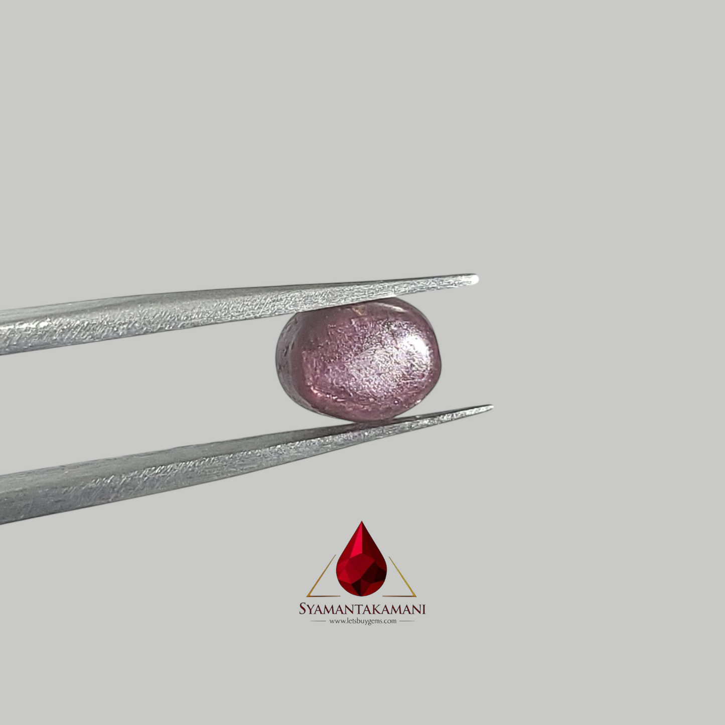 Star Ruby Oval 3.90 Carats (6 Ray Asterism)