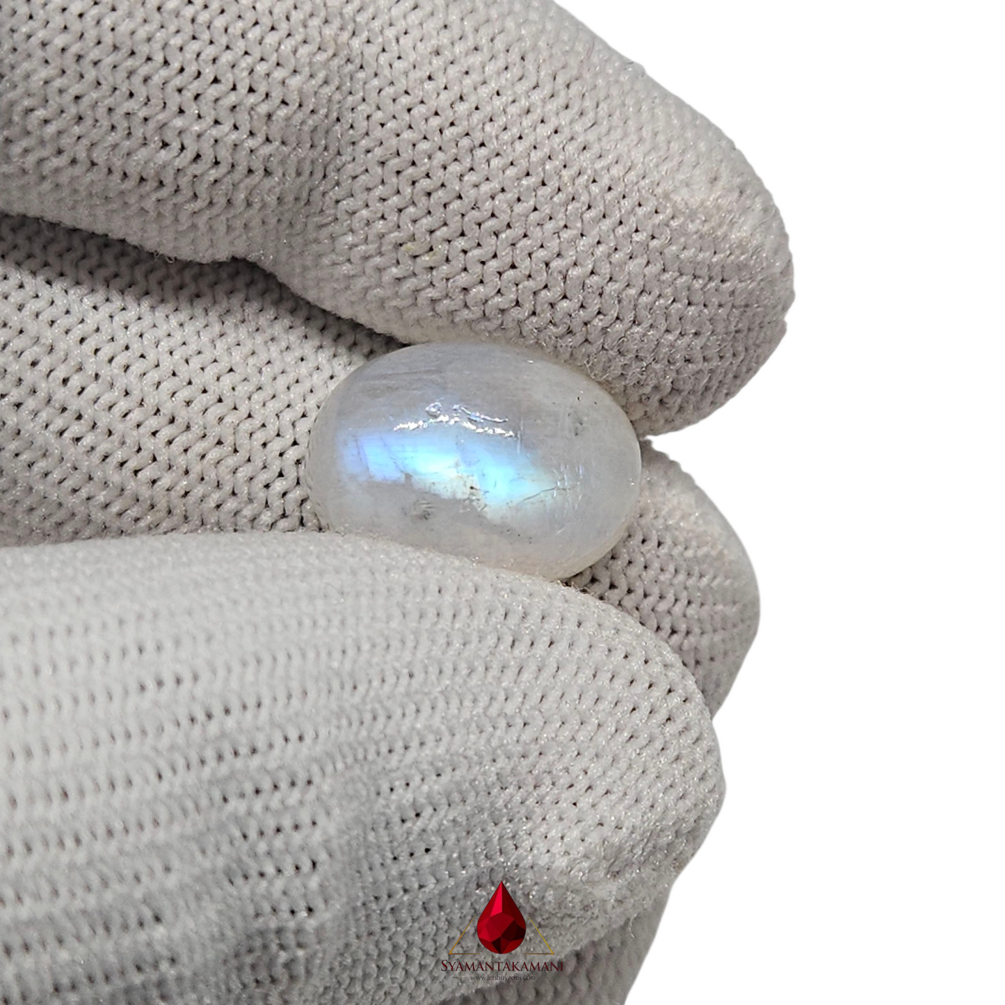 Rainbow Moonstone 12.90 Carats Oval