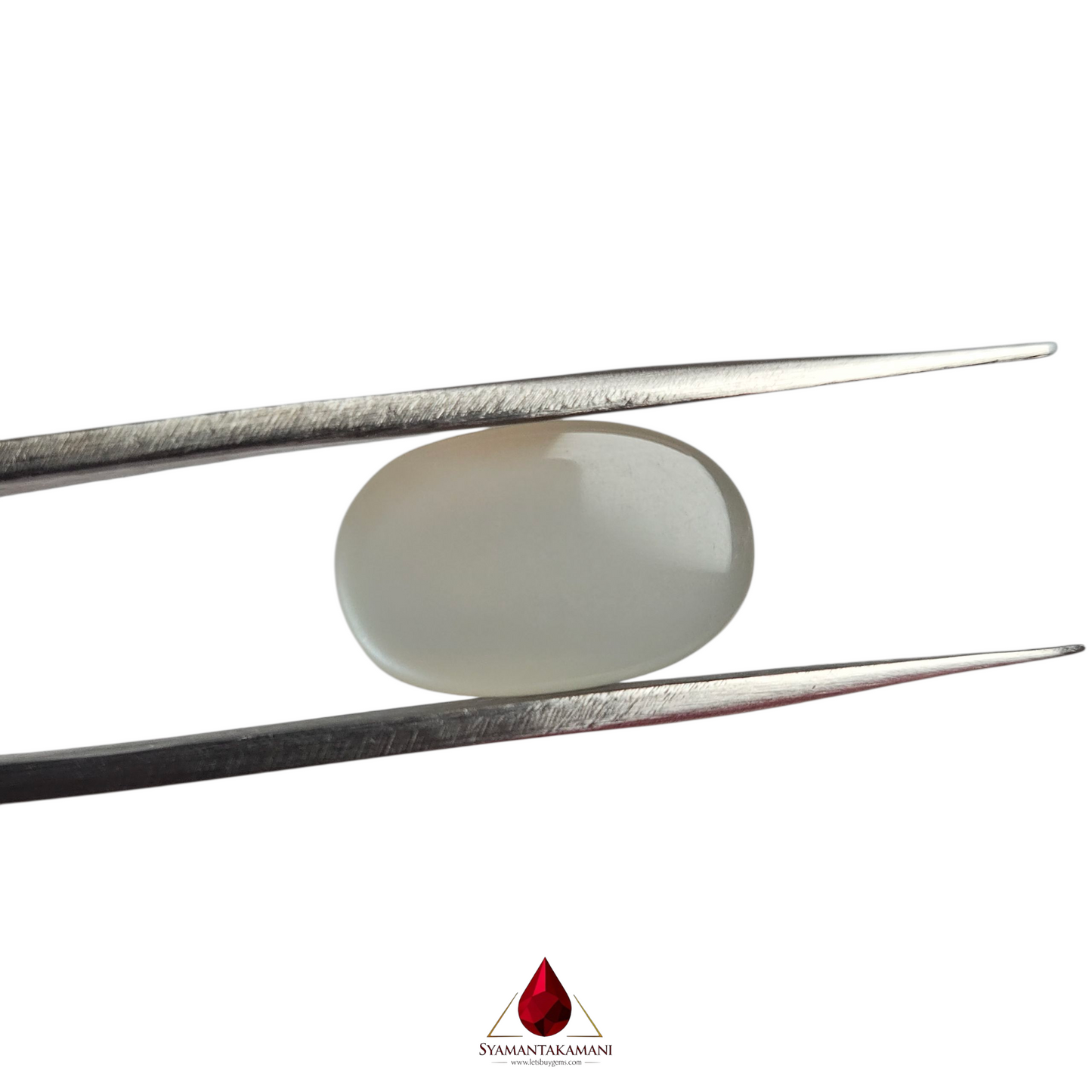 Moonstone 7.90 carats Natural Untreated The Moonlight Glow