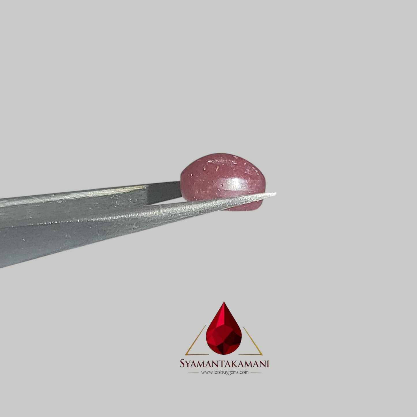 Star Ruby Oval 3.50 Carats (6 Ray Asterism)