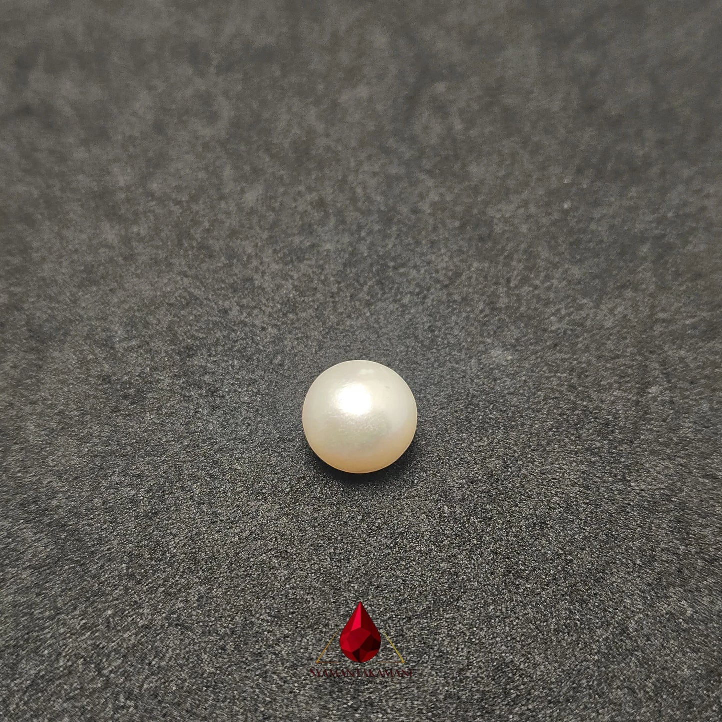 Natural Freshwater Pearl Cultured 7.30 Carats Untreated AA Quality The Imperial Dome
