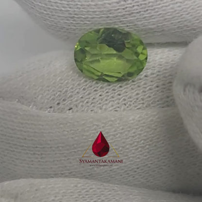 Peridot Oval 1.15 Carats AAAA Quality Burma
