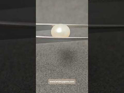Natural Freshwater Pearl Cultured 5.65 Carats Untreated AA Quality The Lunar Disk