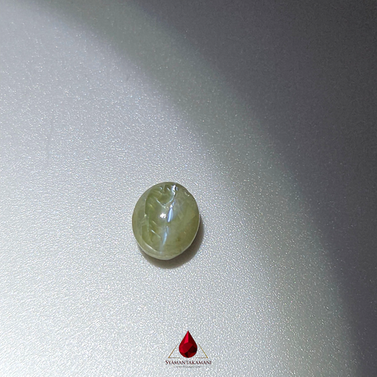 Natural Chrysoberyl Cat's Eye (Vaidooryam) 3.80 Carat AA+ Quality The Sovereigns Ray